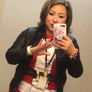 Meet your Posher, Viviana